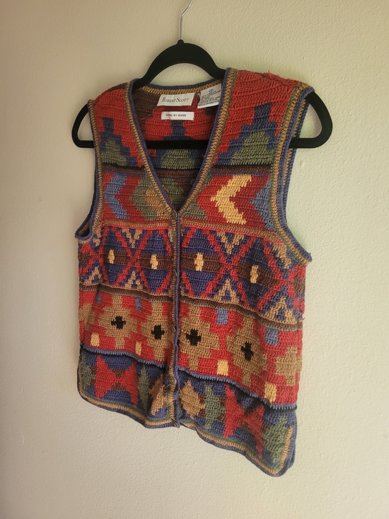 Vintage Sweaters - Vintage Kilim Style Hand Knit Vest